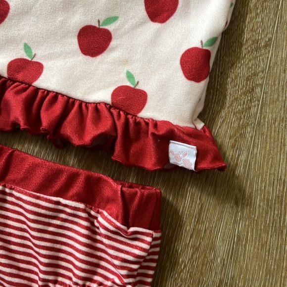 SweetHoney Apple Loungewear Pajama Set 4T - Picture 4 of 6